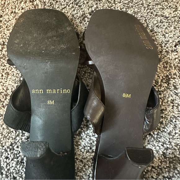 Ann Marino Heels Black and Brown - Picture 3 of 3